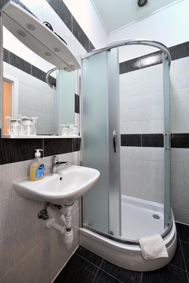 Virtus Apartments And Rooms With Free Private Parking Ζάγκρεμπ Εξωτερικό φωτογραφία